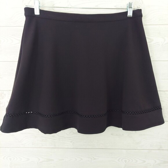 B. Darlin Black Skater Skirt Size 13/14 Mini Flare Skirt - Picture 1 of 7